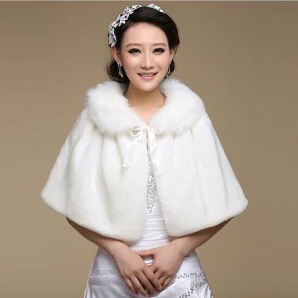 Ivory Bride Cape Fake Fur Shawl Wedding Dress..