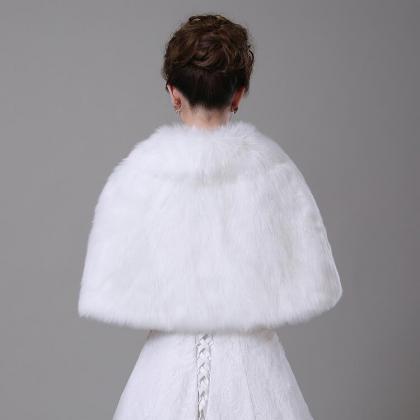 Winter Warm Faux Fur Bridal Wrap Wedding Shawl..