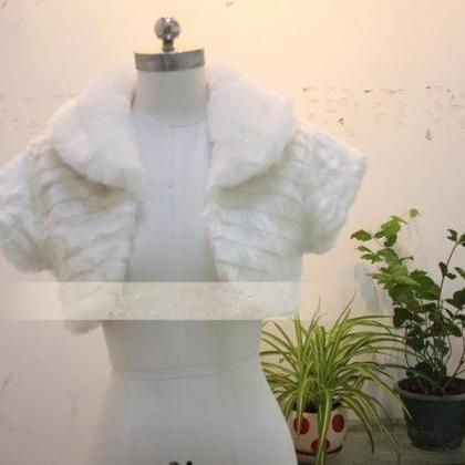 Ivory Bridal Faux Fur Jacket Shawl Wrap Shrug..