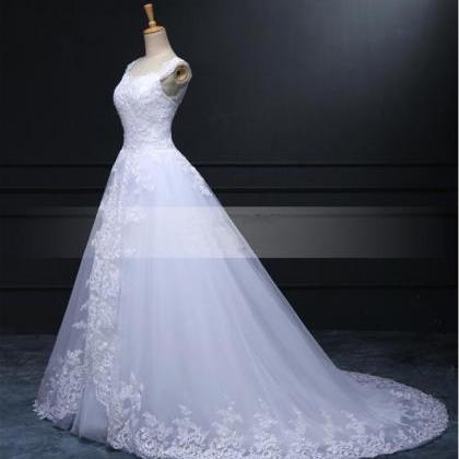 Sweetheart Lace Tulle A-line Long Wedding Dress..