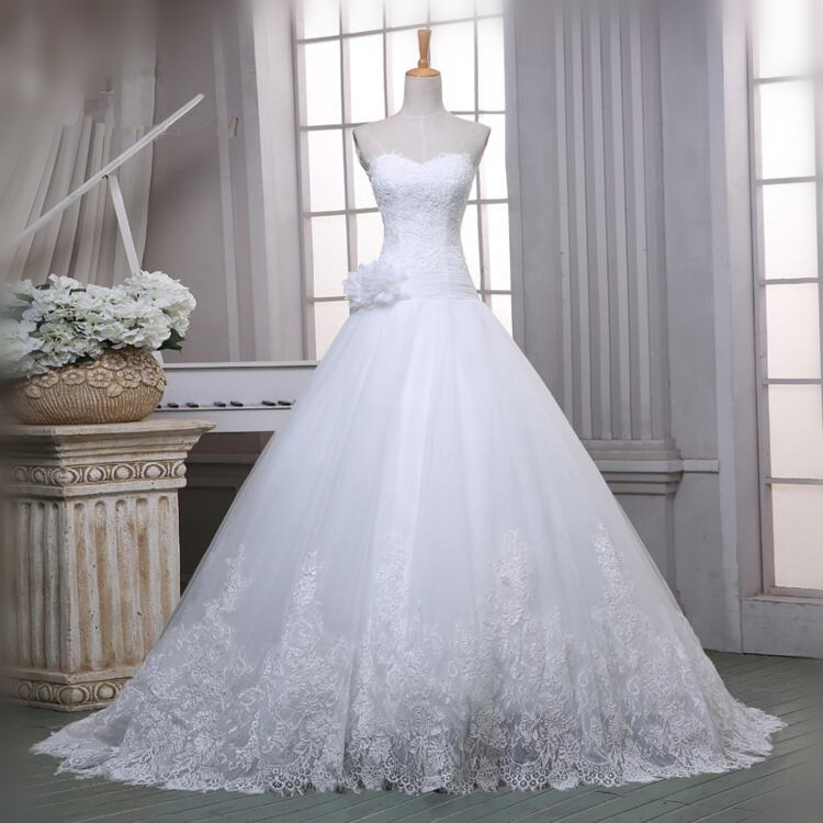 Custom Made Sweetheart Neck Lace White/ivory Simple Wedding Dresses 2016 A Line Tulle Elegant Wedding Gowns