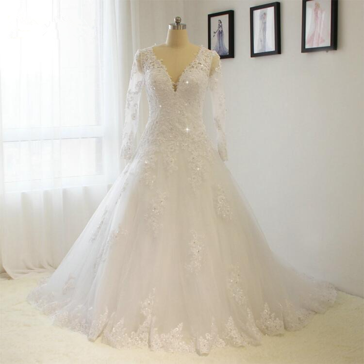 2017 Sexy Deep V Neckline Lace Appliques Wedding Dresses Long Sleeves A Line White / Ivory Bride Dress Plus Size