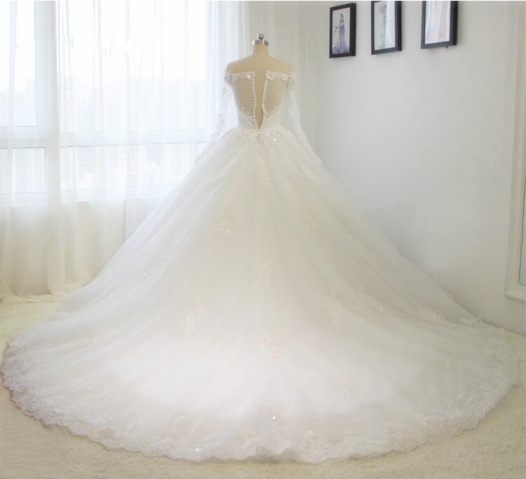 2017 Long Train Wedding Dresses Wedding Gown White / Ivory A Line V ...